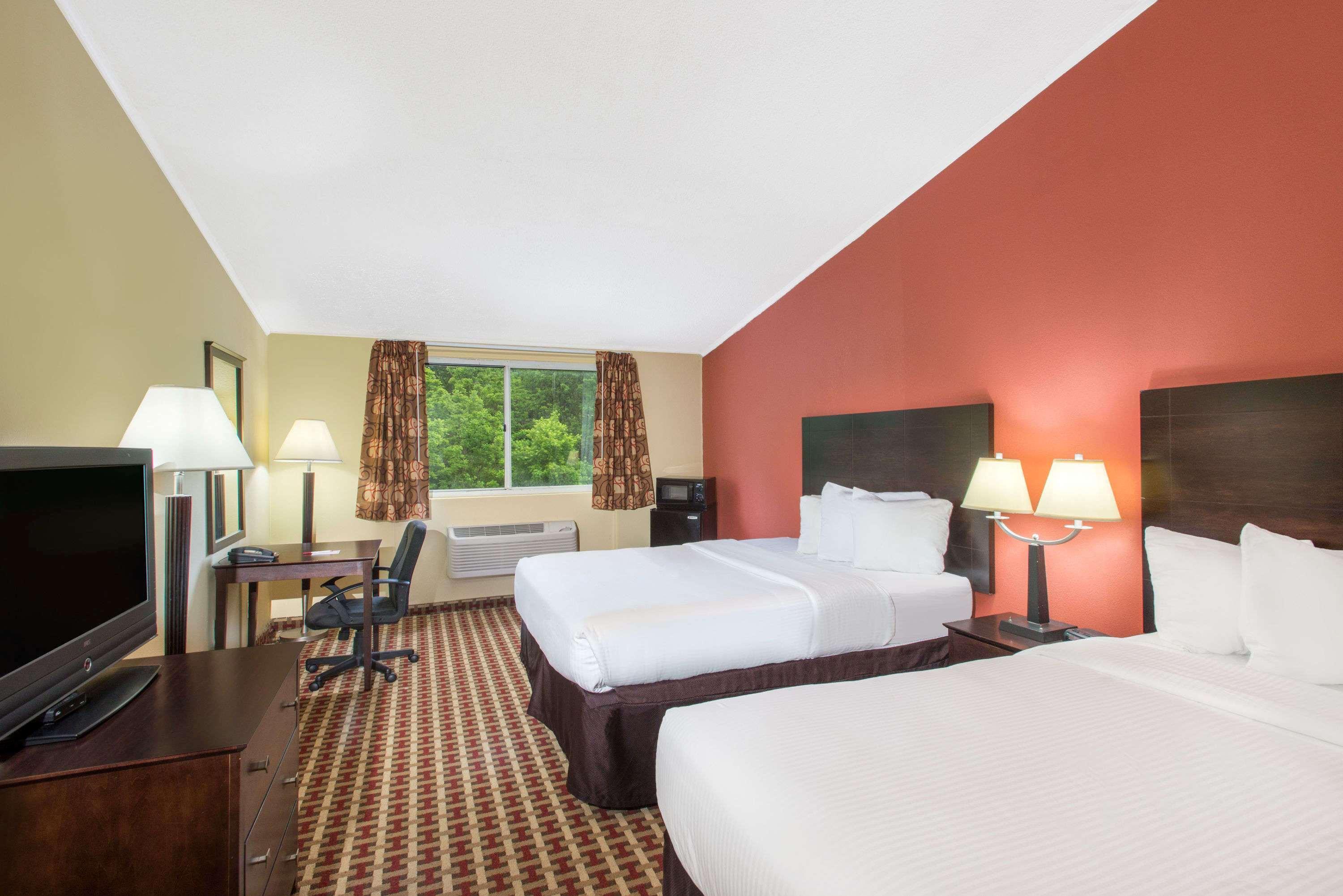 Ramada By Wyndham Allentown Bethlehem Ngoại thất bức ảnh